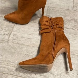 Olivia mid calf boot size 7.5